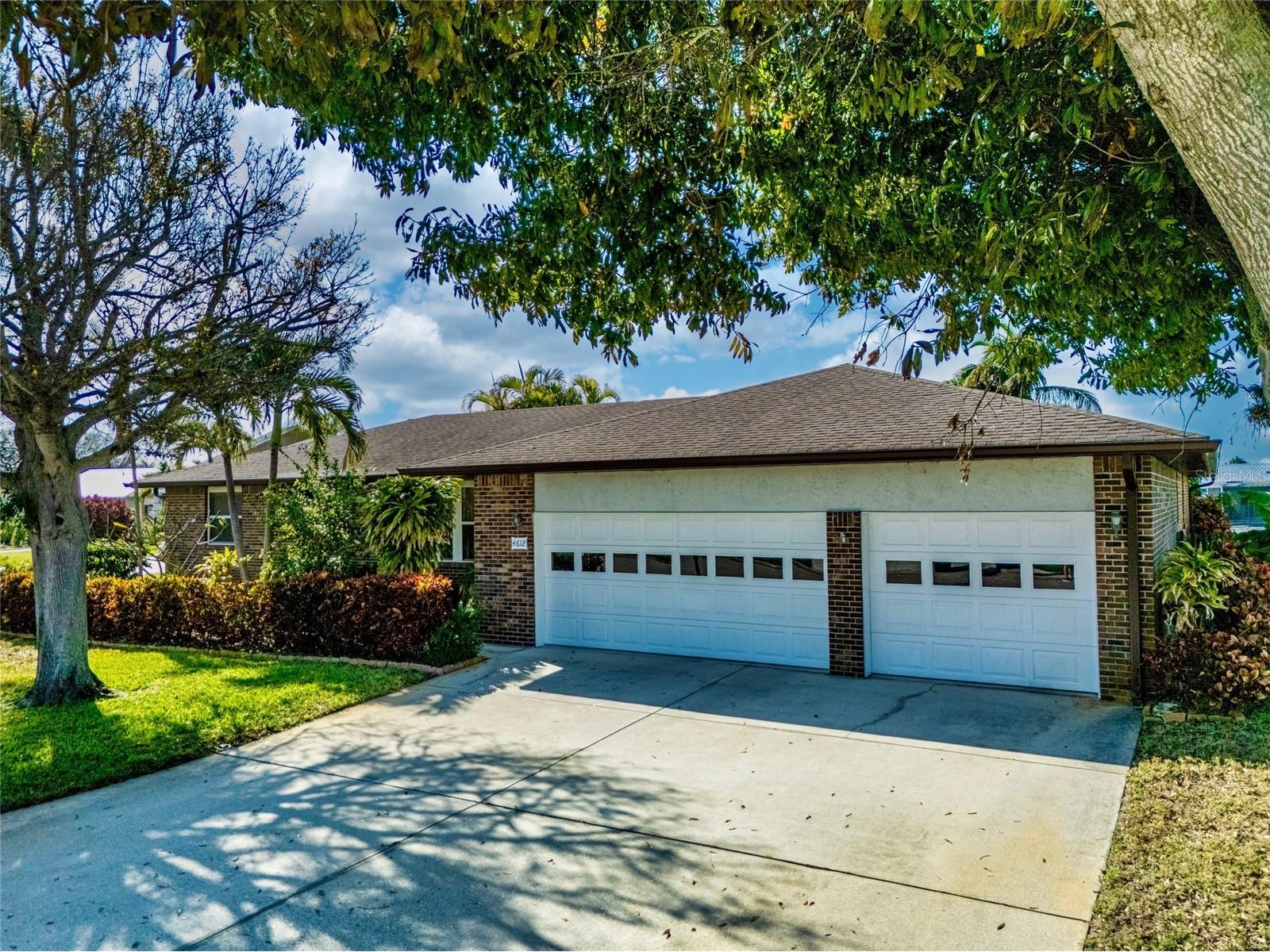 4612 Coral Lake Drive Bradenton FL 34210 A4677198 image3