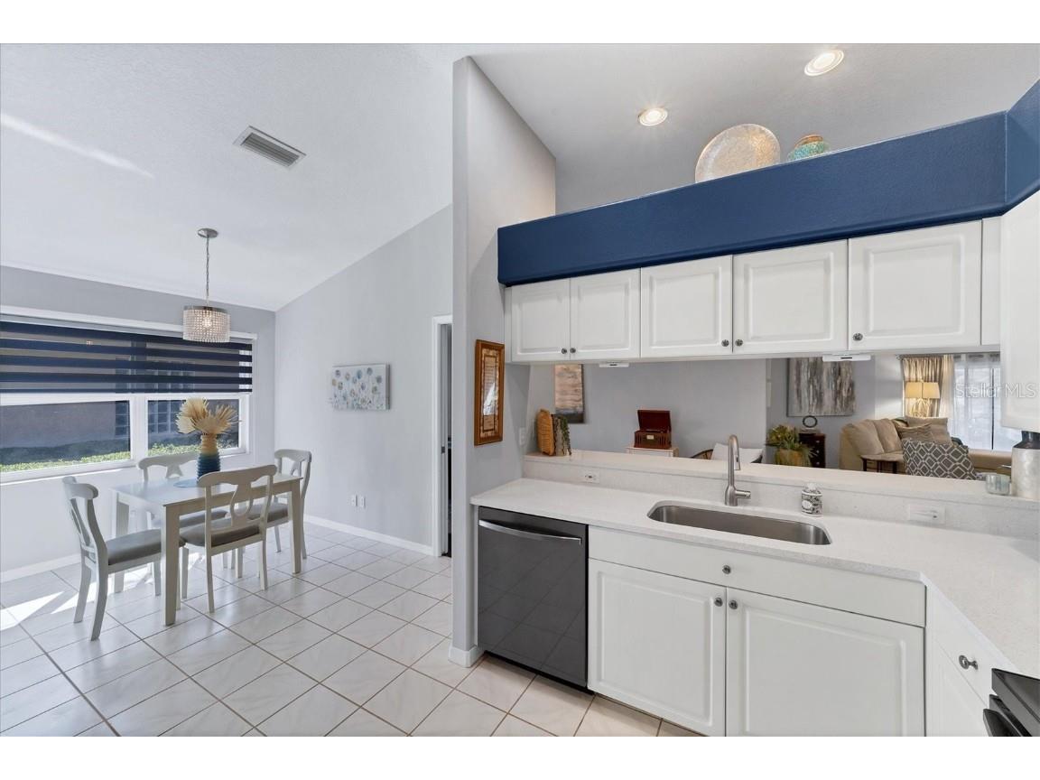 4612 Deer Trail Boulevard Sarasota FL 34238 A4670674 image11