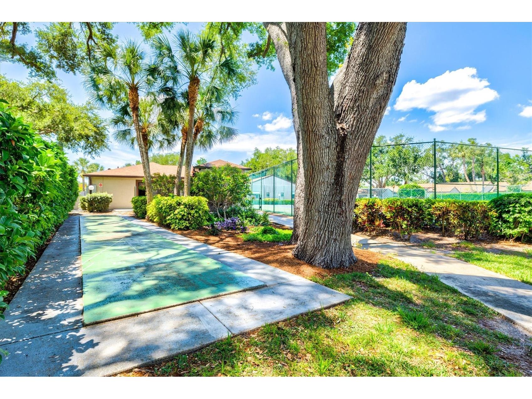 4612 Park Lake Terrace N Bradenton FL 34209 A4692622 image51