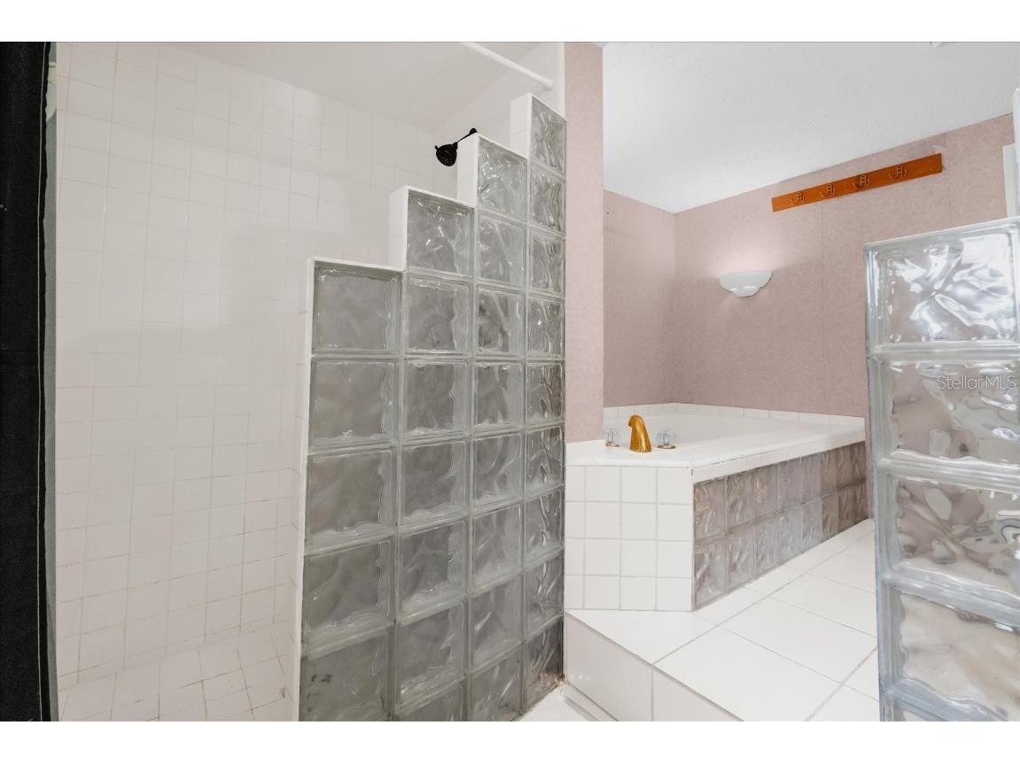 4612 Reynosa Drive SW Winter Haven FL 33880 V4944212 image13