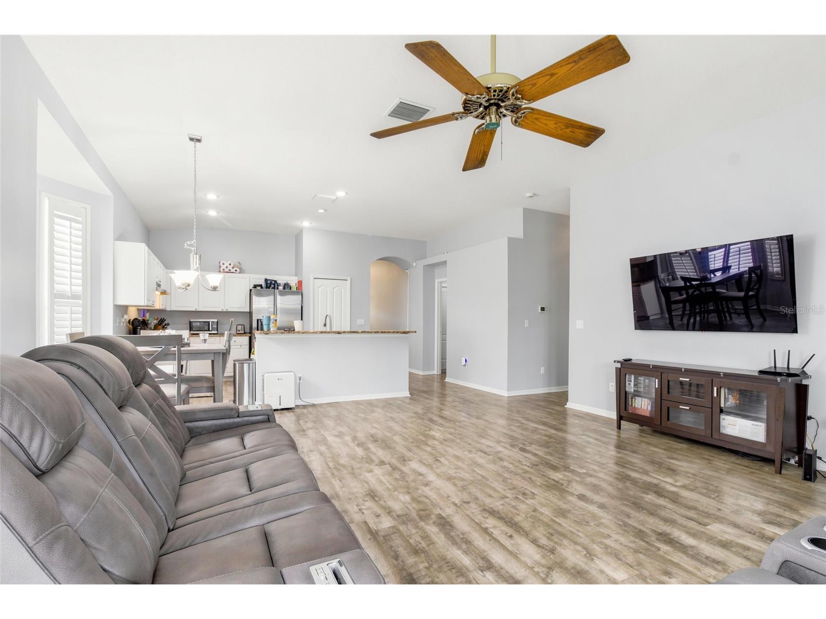 4613 Corsage Drive Lutz FL 33558 TB8517660 image24