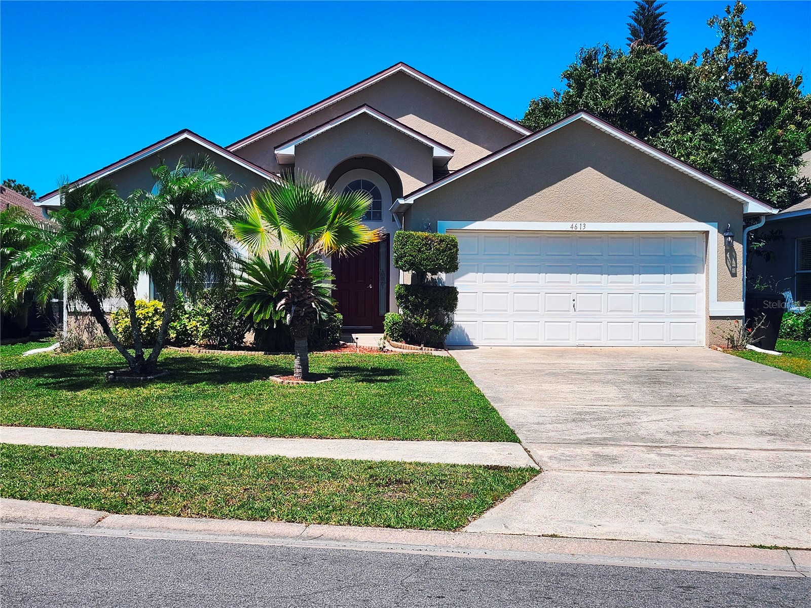 4613 Eaglet Lane Kissimmee FL 34746 R4909185 image1
