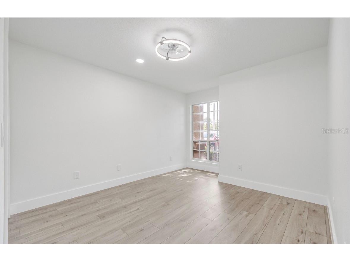 4613 Gate Place #104 Orlando FL 32811 S5152744 image20