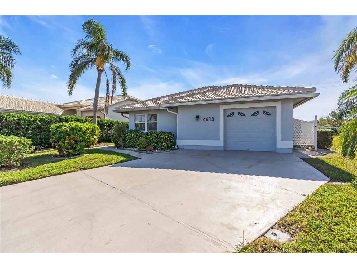 4613 Muirfield Dr Bradenton FL 34210 A4662140 image1