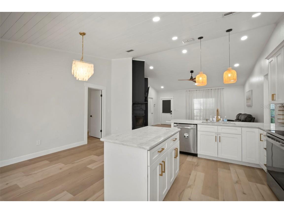 4613 N Country Hills Court Plant City FL 33566 TB8431526 image11