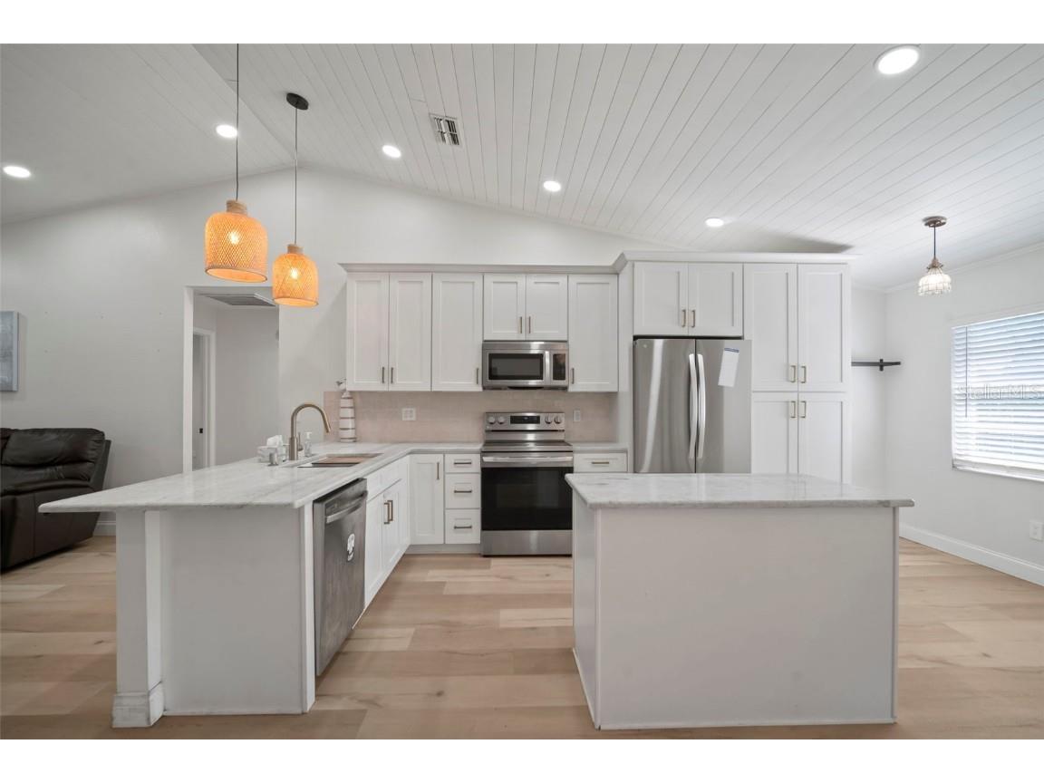 4613 N Country Hills Court Plant City FL 33566 TB8431526 image14