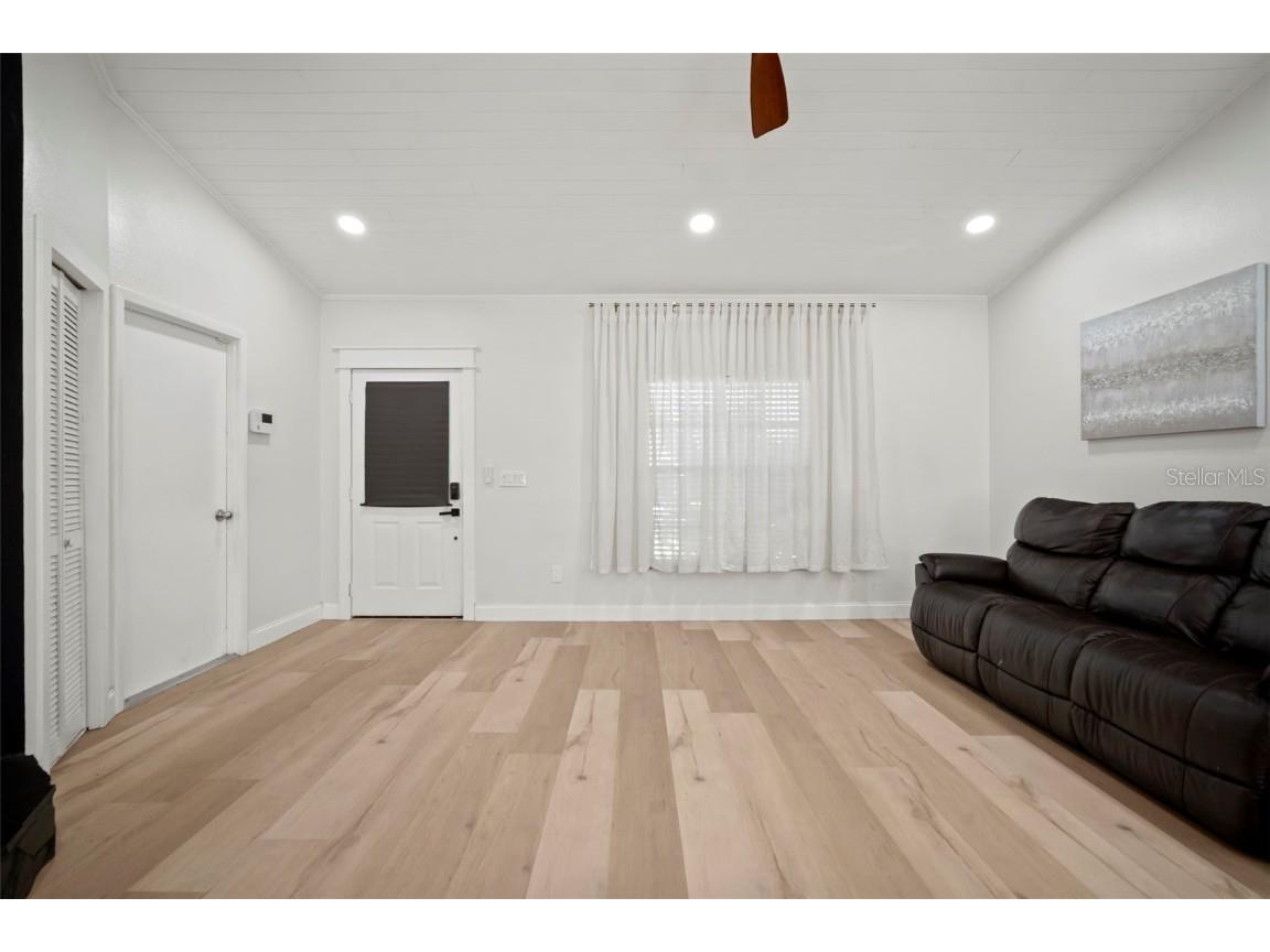 4613 N Country Hills Court Plant City FL 33566 TB8431526 image5