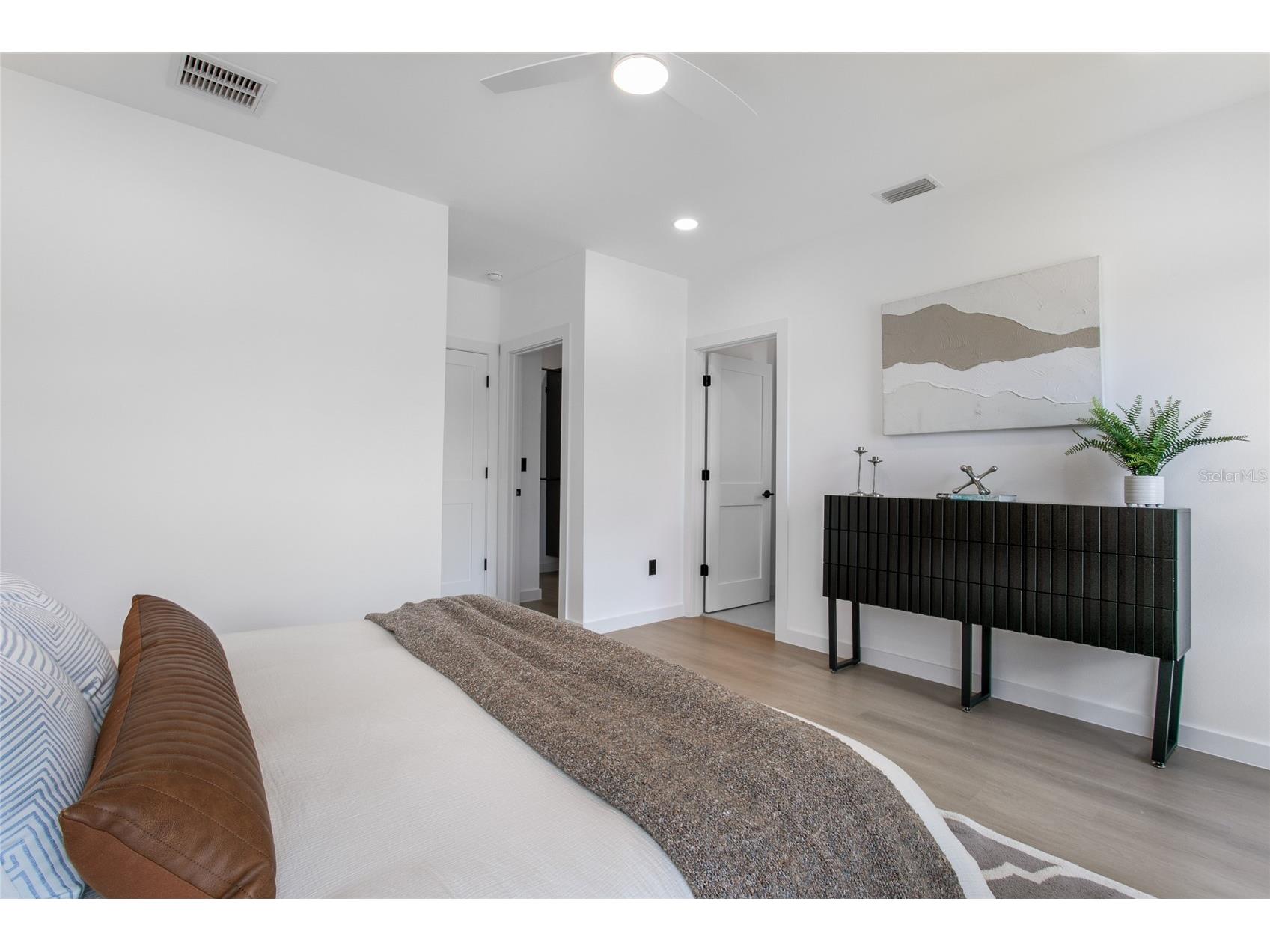 4613 Queensboro Avenue S Saint Petersburg FL 33711 TB8512625 image19