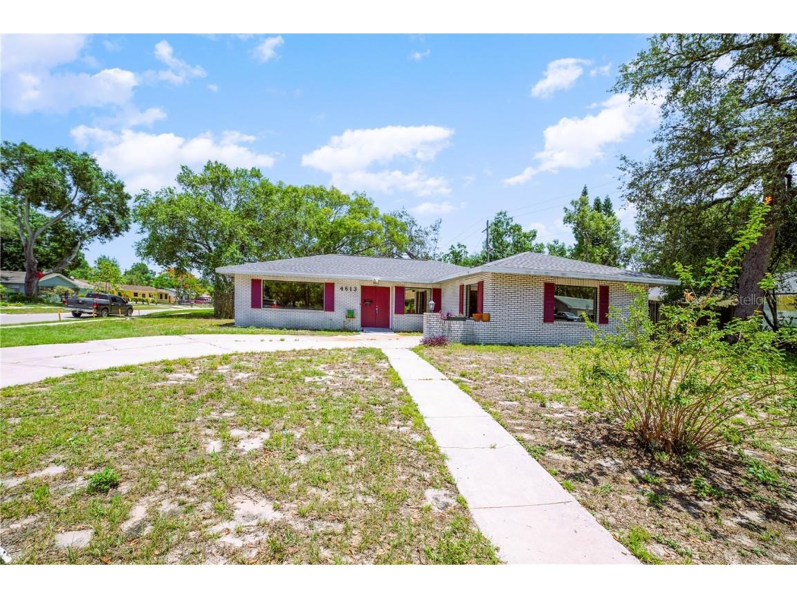 4613 Shad Street Tampa FL 33617 T3411810 image1