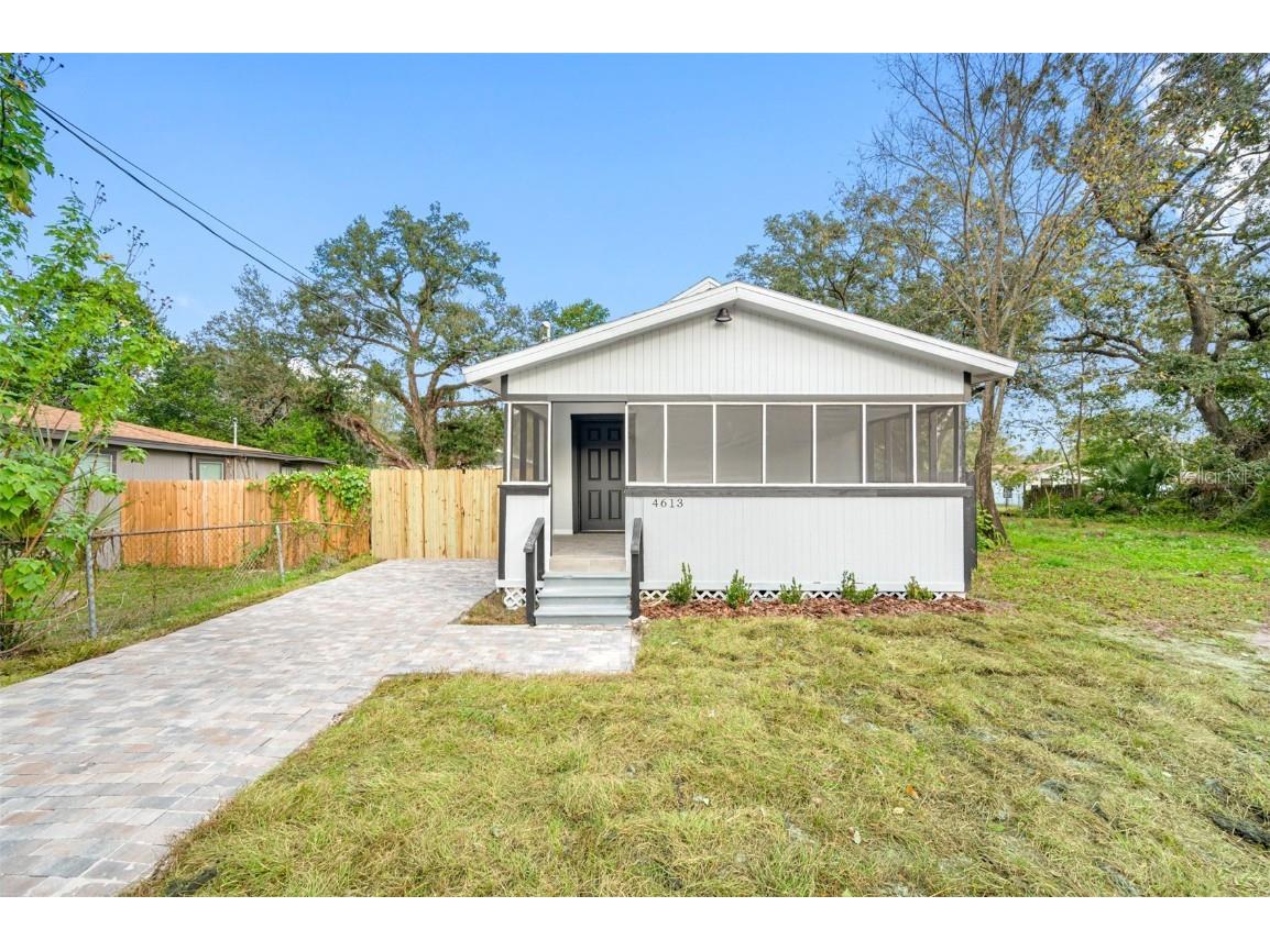 4613 Webster Street Tampa FL 33610 T3494545 image1