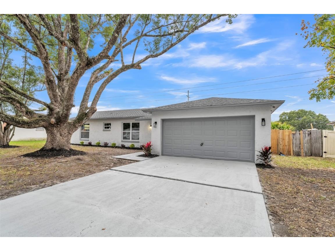 4614 Lemans Drive Orlando FL 32808 O6165777 image1