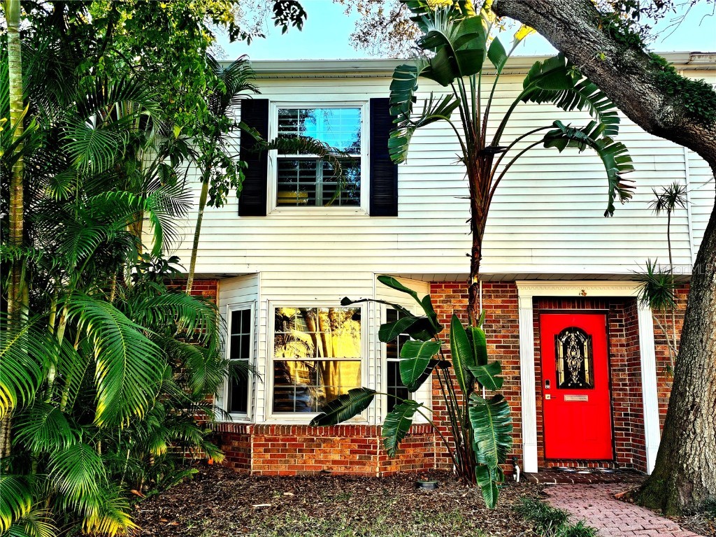 4614 W North B Street Tampa FL 33609 W7861776 image1