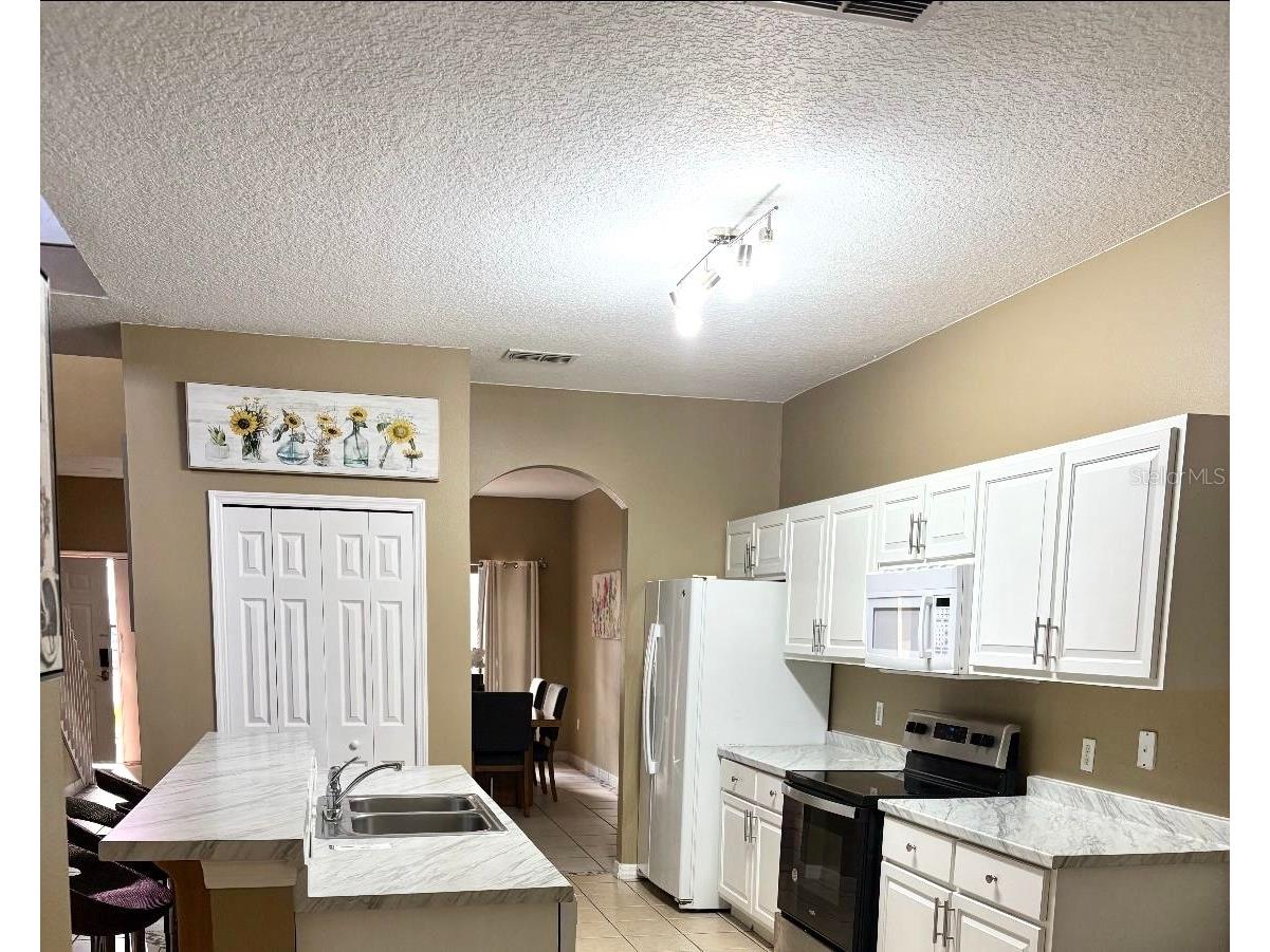 4615 Cumbrian Lakes Drive Kissimmee FL 34746 TB8315325 image9