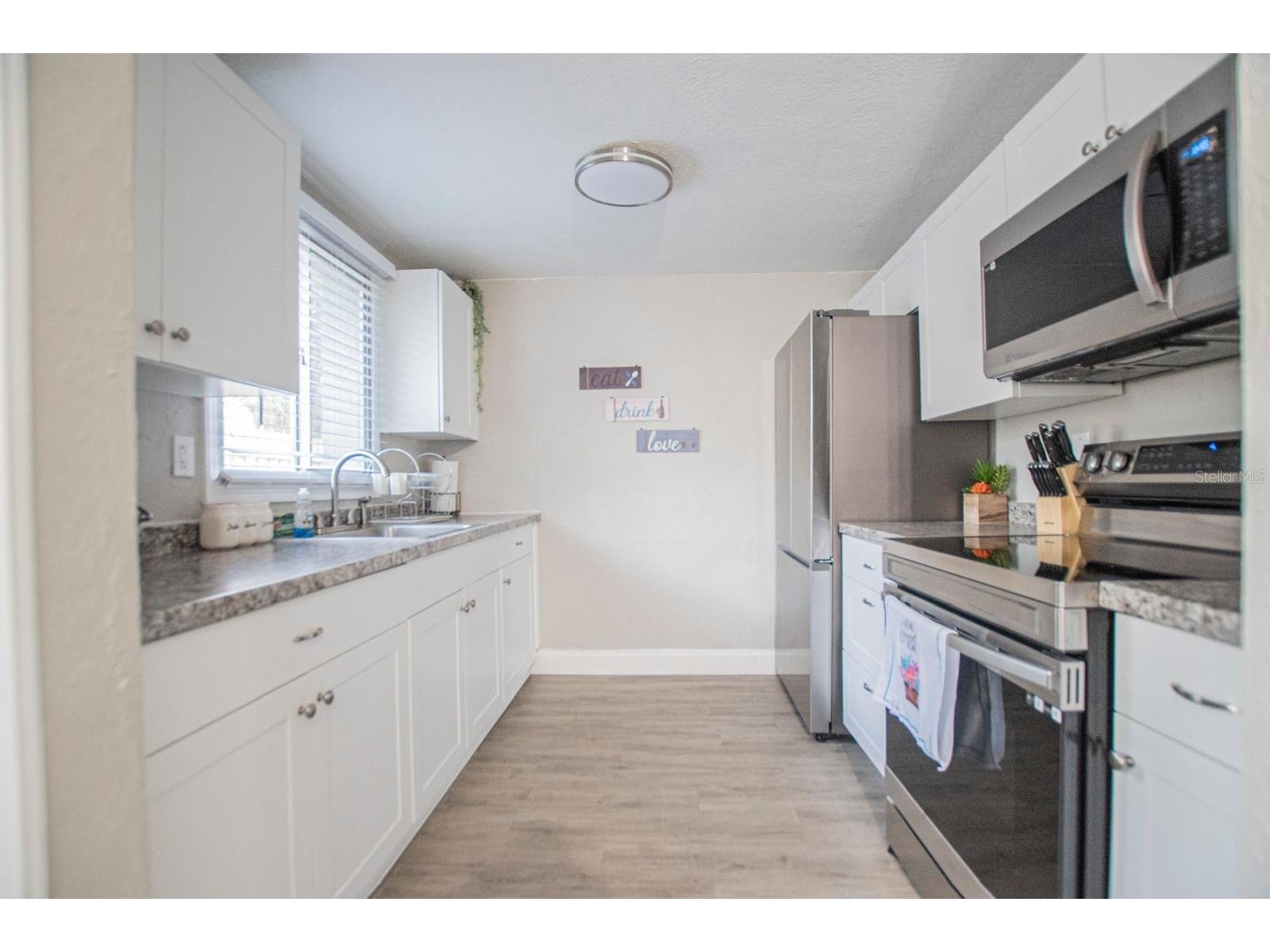 4615 Lords Avenue Sarasota FL 34231 TB8510731 image4
