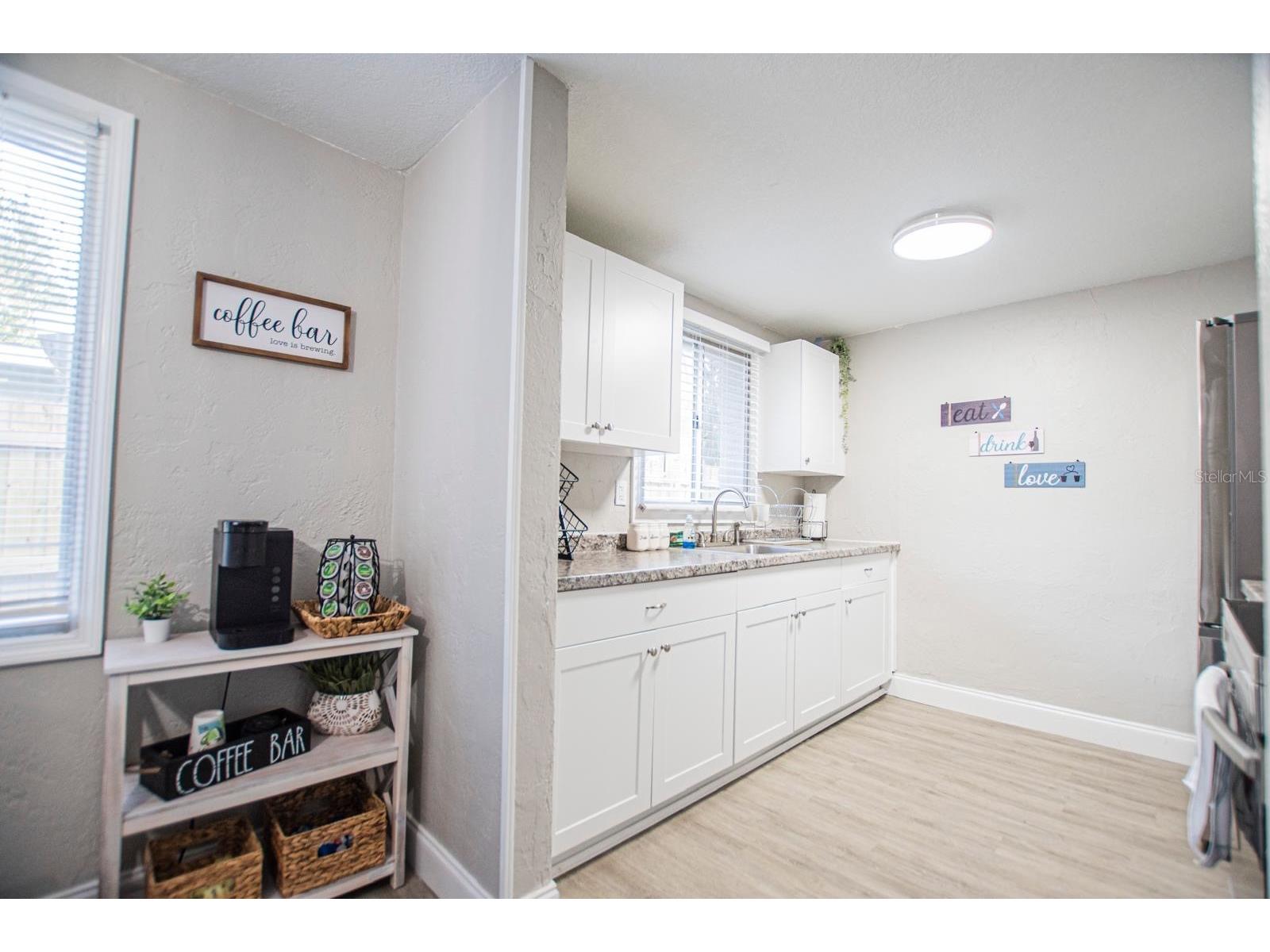 4615 Lords Avenue Sarasota FL 34231 TB8510731 image5