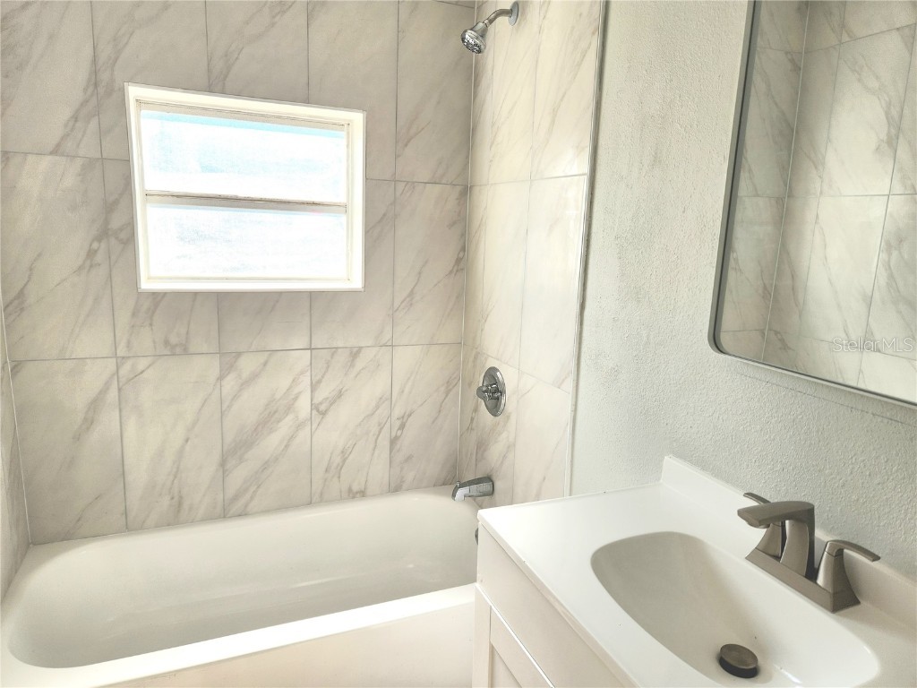 4615 N 38th Street Tampa FL 33610 TB8451595 image18