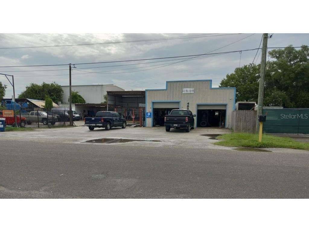 4615 N Hubert Avenue Tampa FL 33614 TB8401959 image1