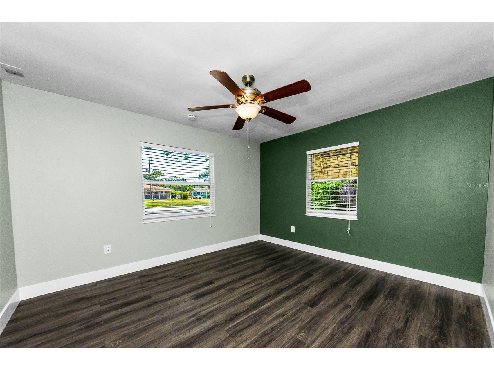 4616 5th Avenue N Saint Petersburg FL 33713 TB8401827 image20