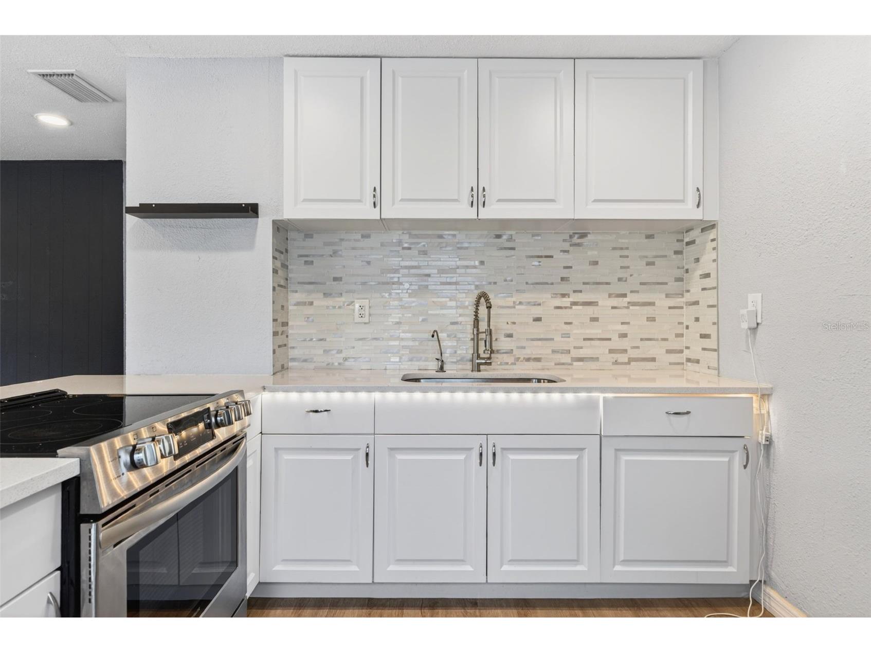4616 9th Avenue S Saint Petersburg FL 33711 TB8504999 image16