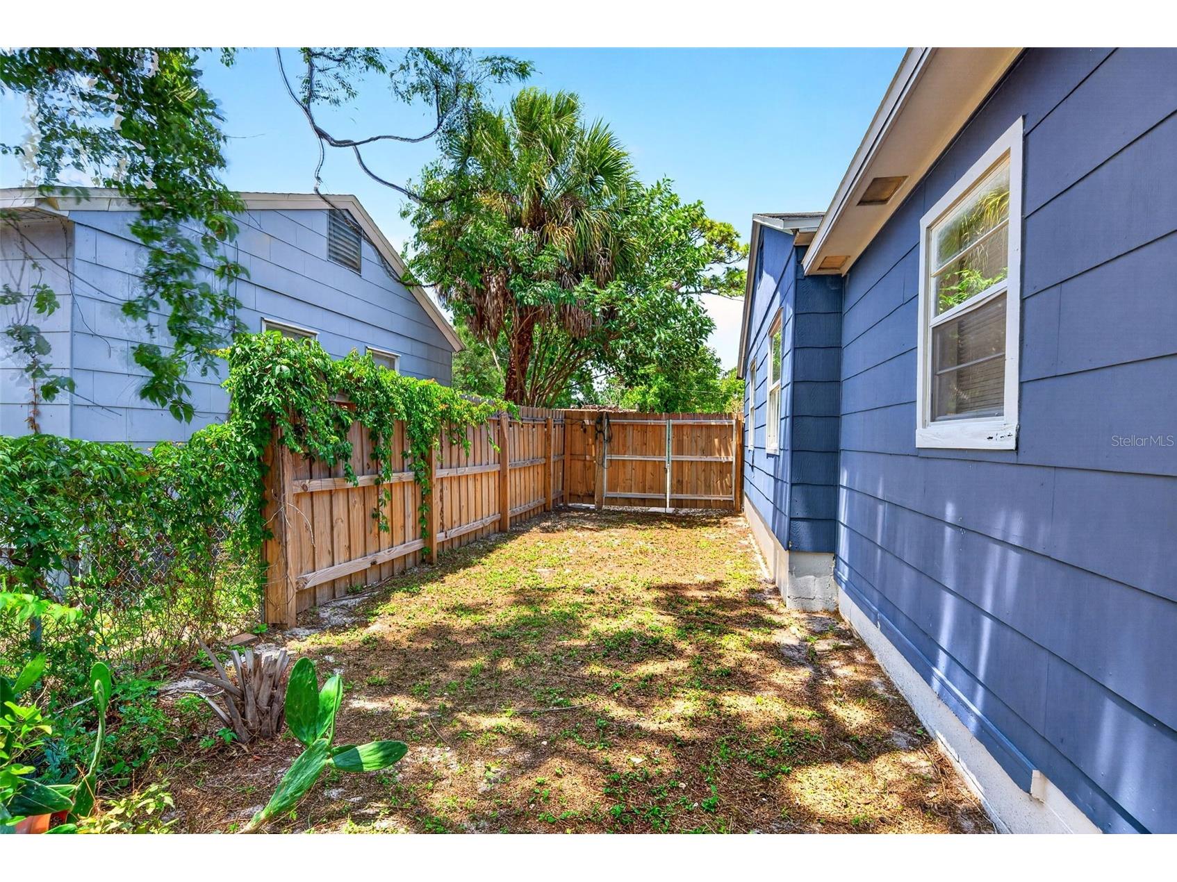 4616 9th Avenue S Saint Petersburg FL 33711 TB8504999 image37