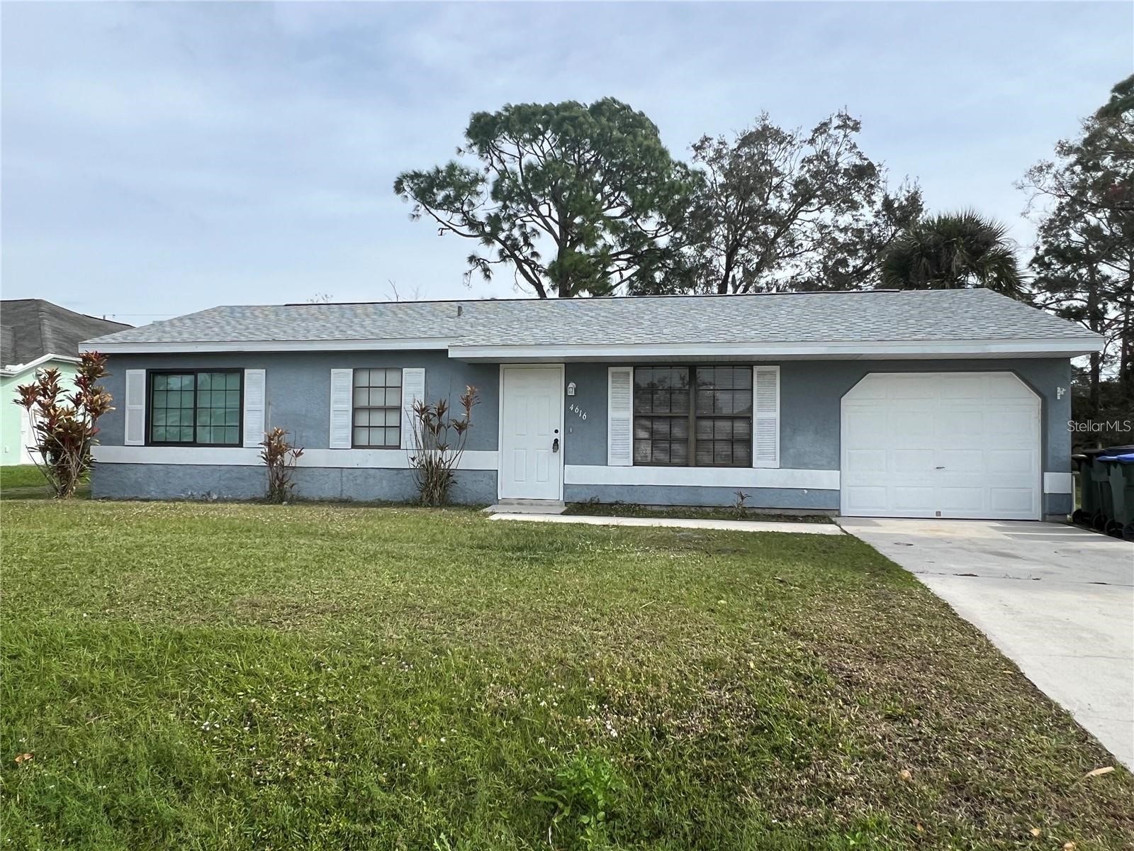 4616 Blueridge Street North Port FL 34287 C7521477 image1
