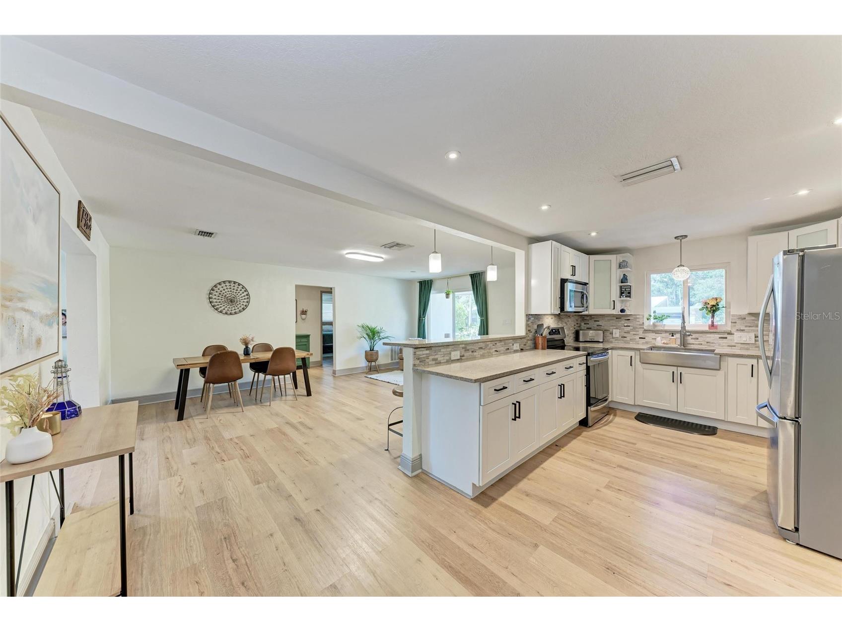 4616 Leeta Lane Sarasota FL 34234 N6142218 image13