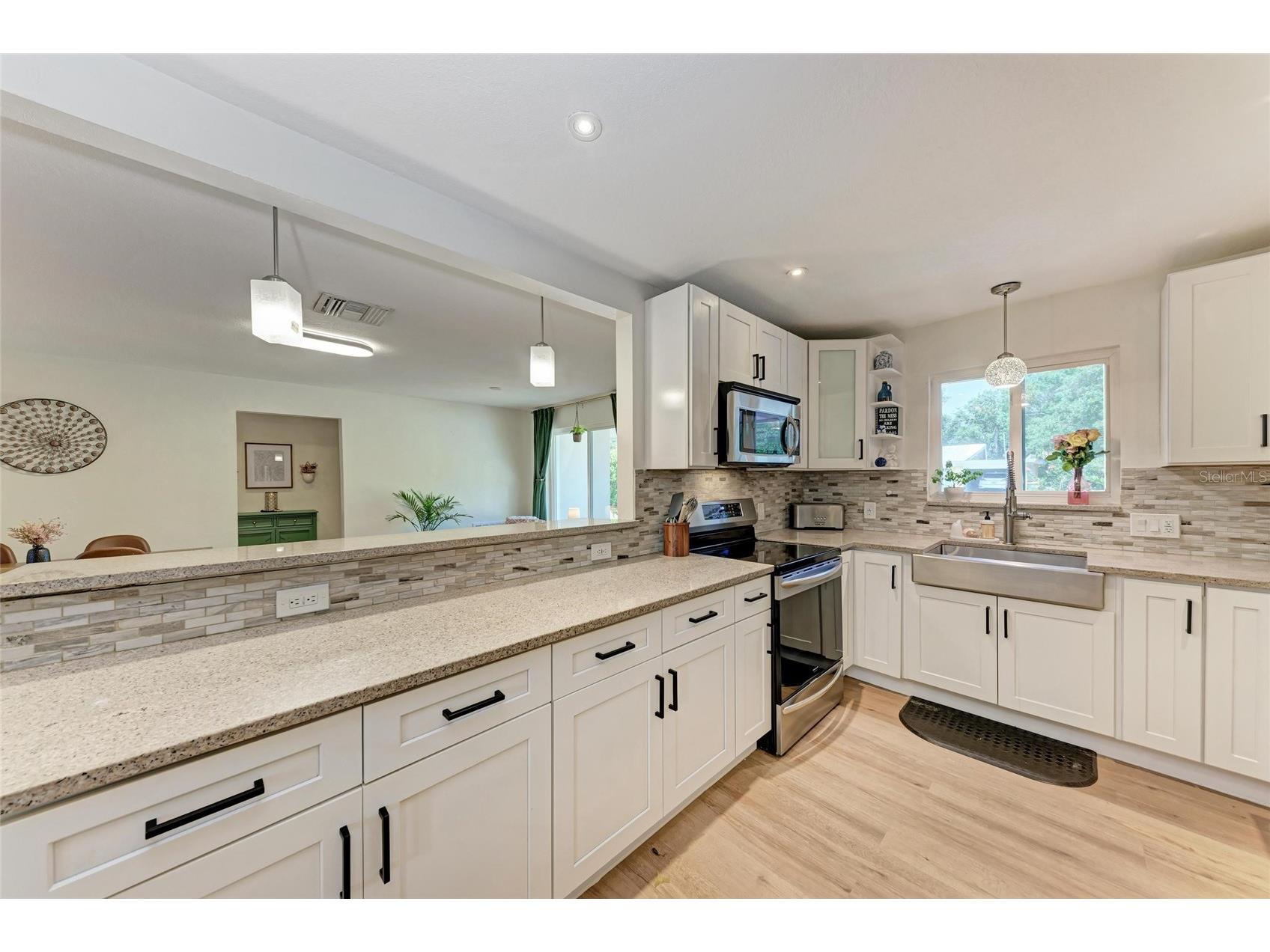 4616 Leeta Lane Sarasota FL 34234 N6142218 image14