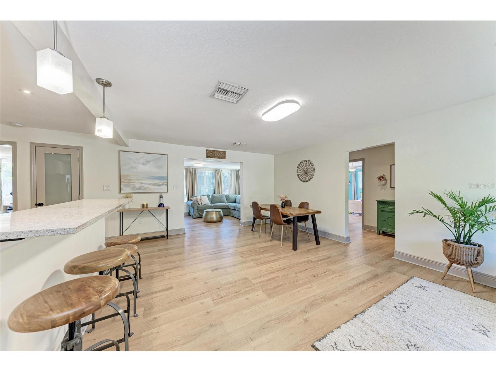 4616 Leeta Lane Sarasota FL 34234 N6142218 image6