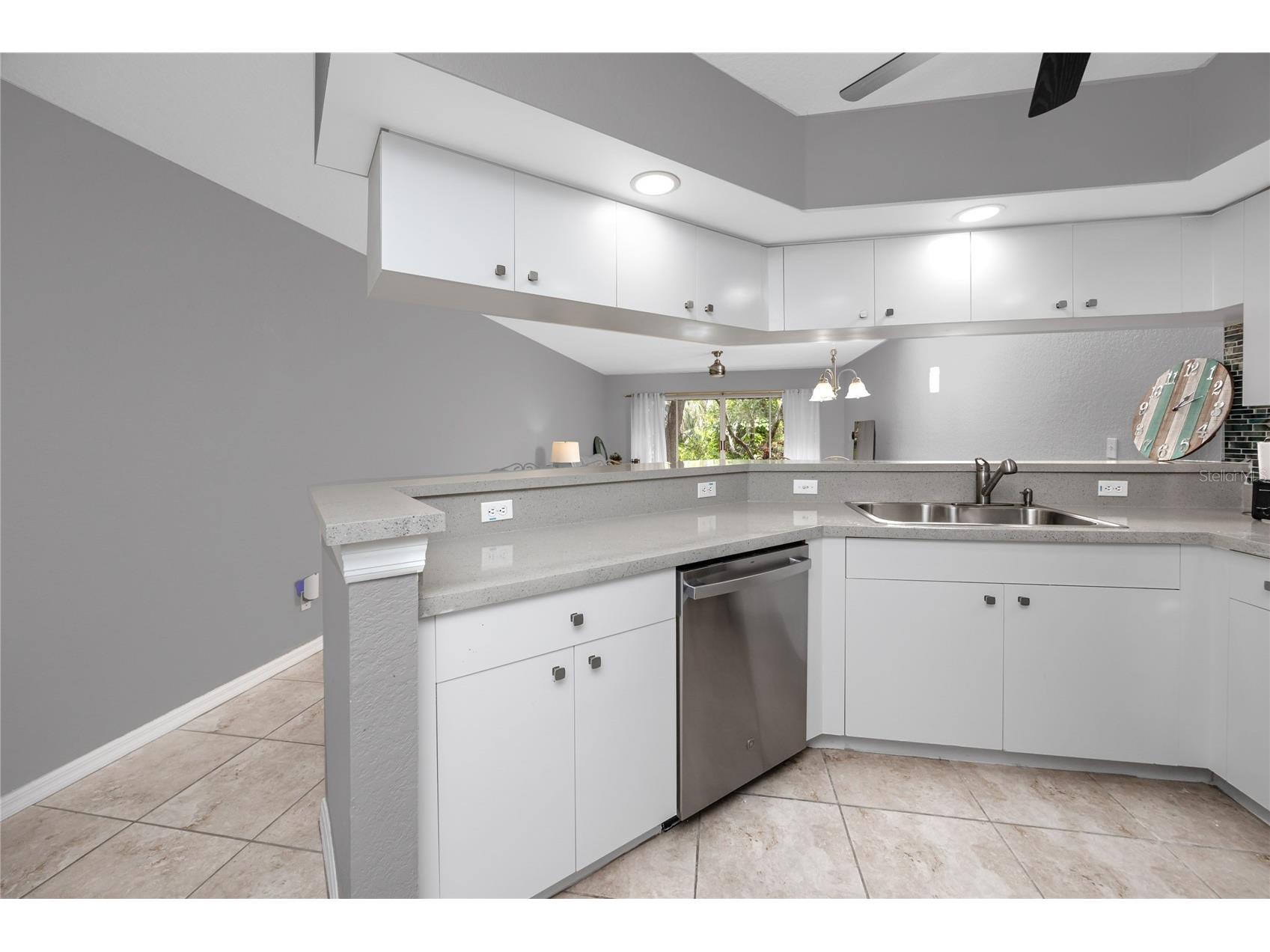4616 Mirabella Court Saint Pete Beach FL 33706 TB8469880 image9