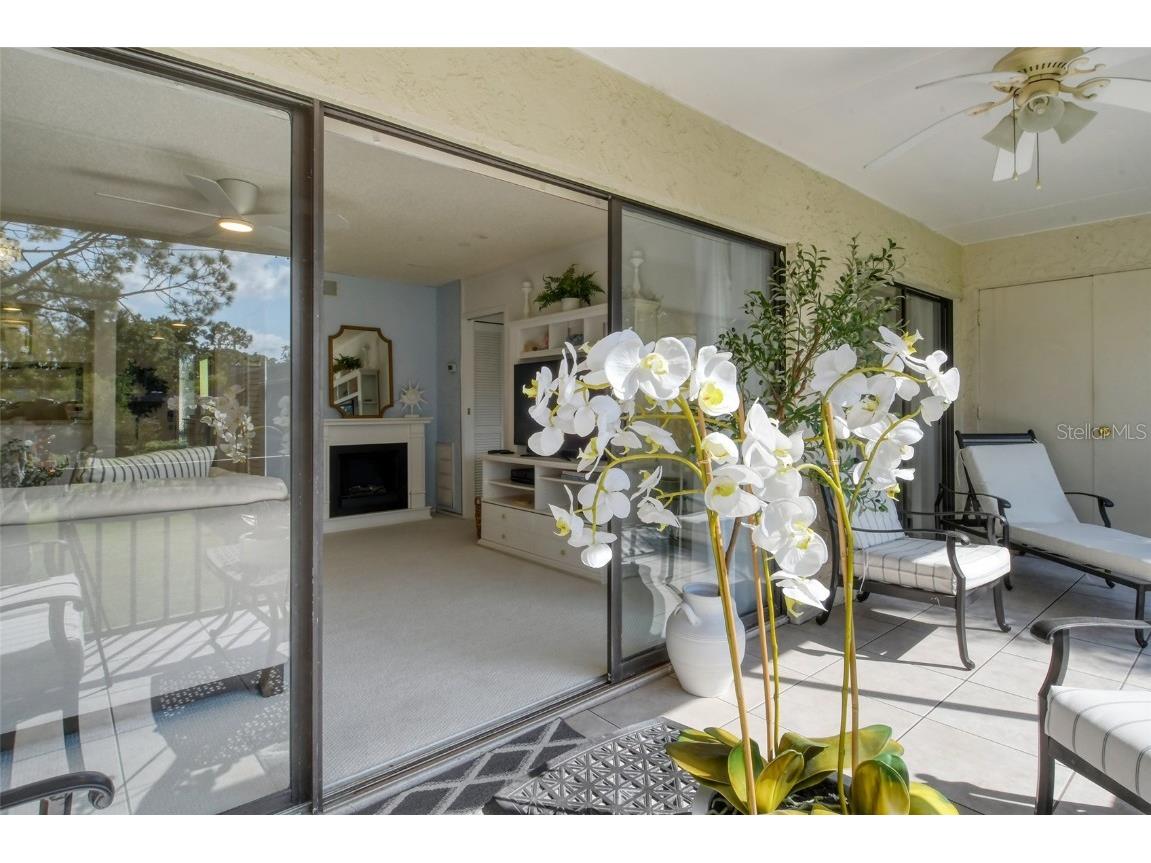 4616 Ringwood Meadow #20 Sarasota FL 34235 A4580655 image15