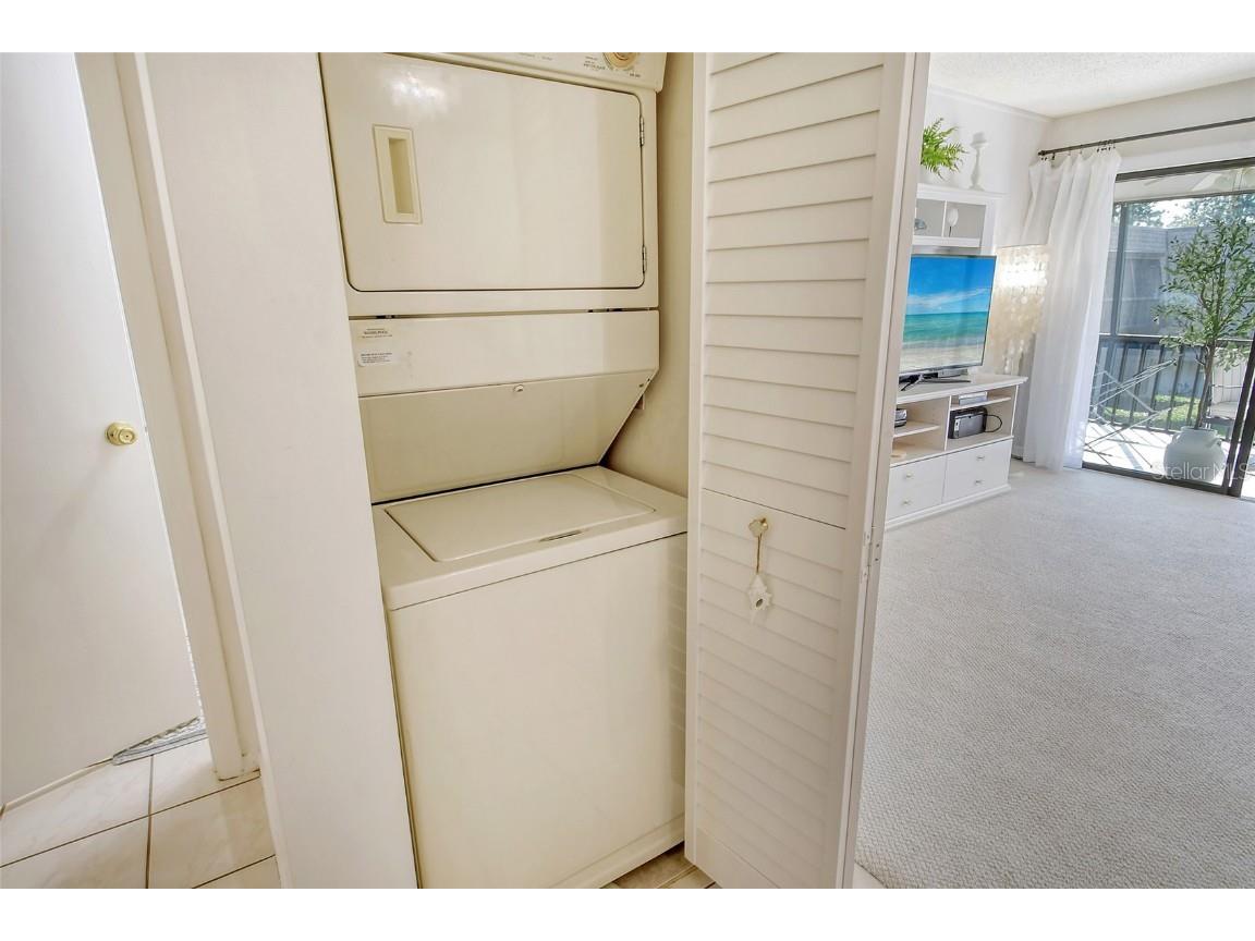 4616 Ringwood Meadow #20 Sarasota FL 34235 A4580655 image31