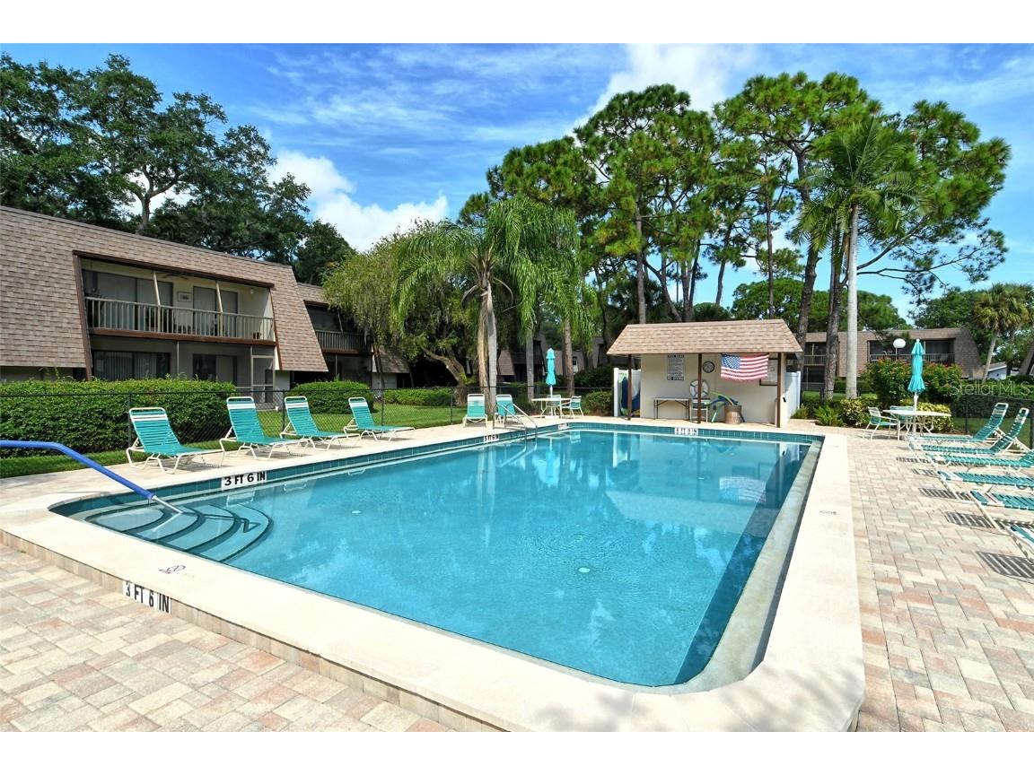 4616 Ringwood Meadow #20 Sarasota FL 34235 A4580655 image38