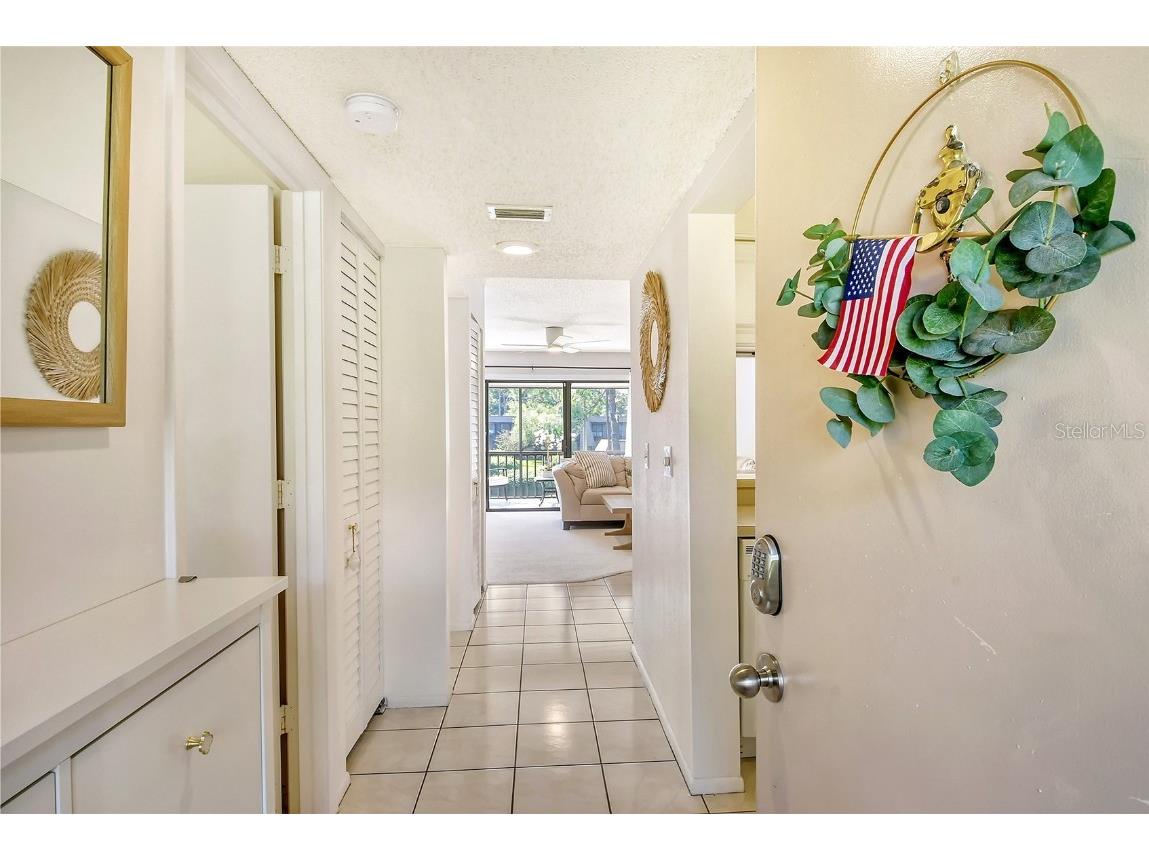 4616 Ringwood Meadow #20 Sarasota FL 34235 A4580655 image4