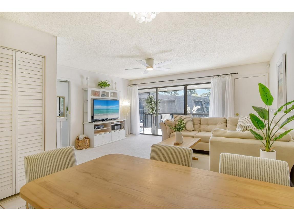 4616 Ringwood Meadow #20 Sarasota FL 34235 A4580655 image7