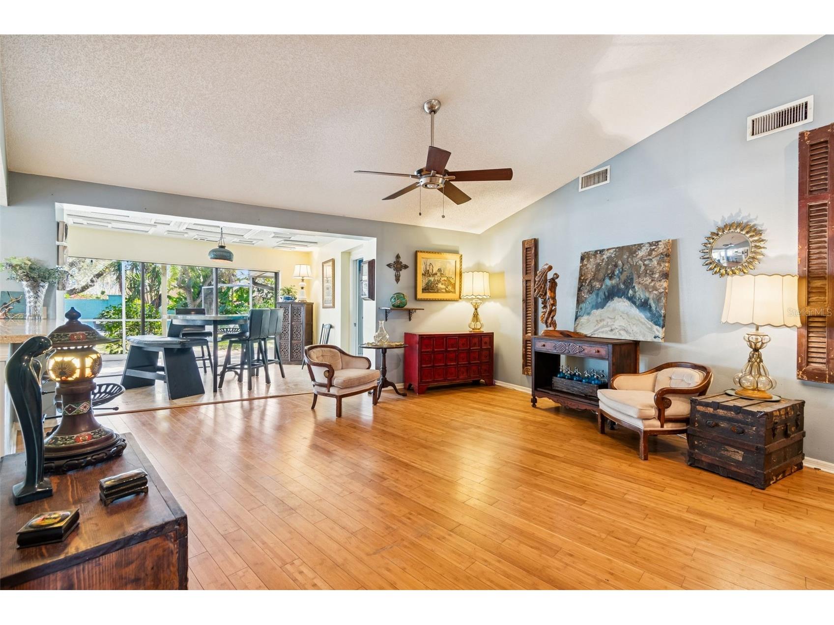 4616 Westford Circle Tampa FL 33618 TB8474422 image12