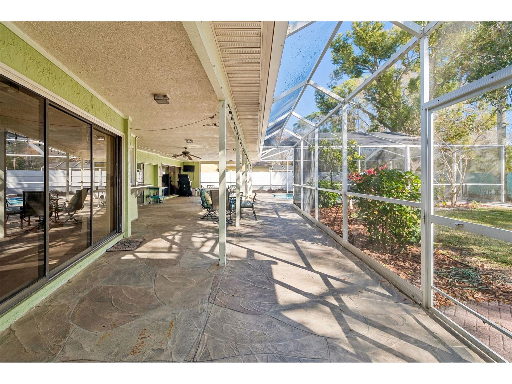 4616 Westford Circle Tampa FL 33618 TB8474422 image57