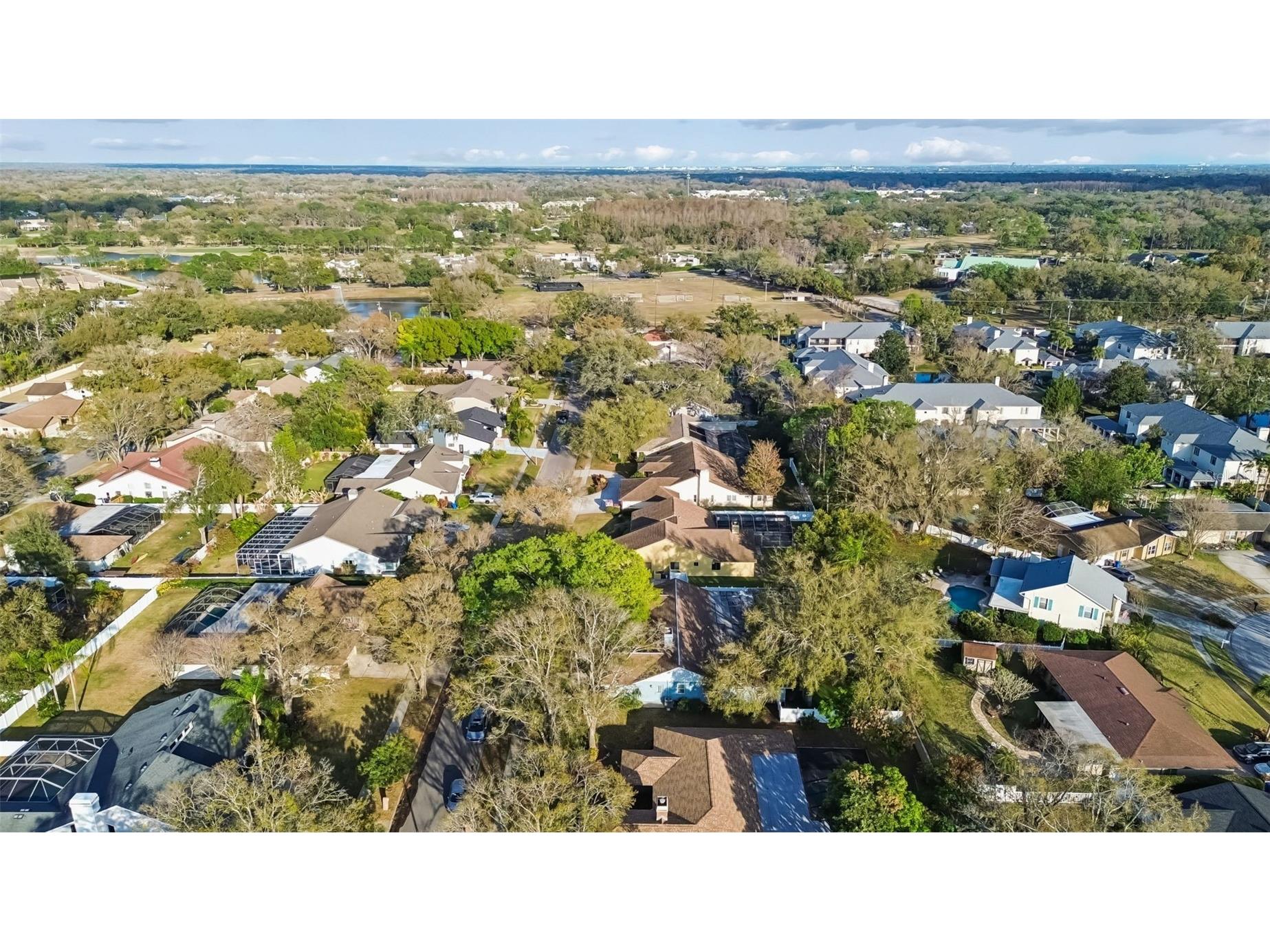 4616 Westford Circle Tampa FL 33618 TB8474422 image70