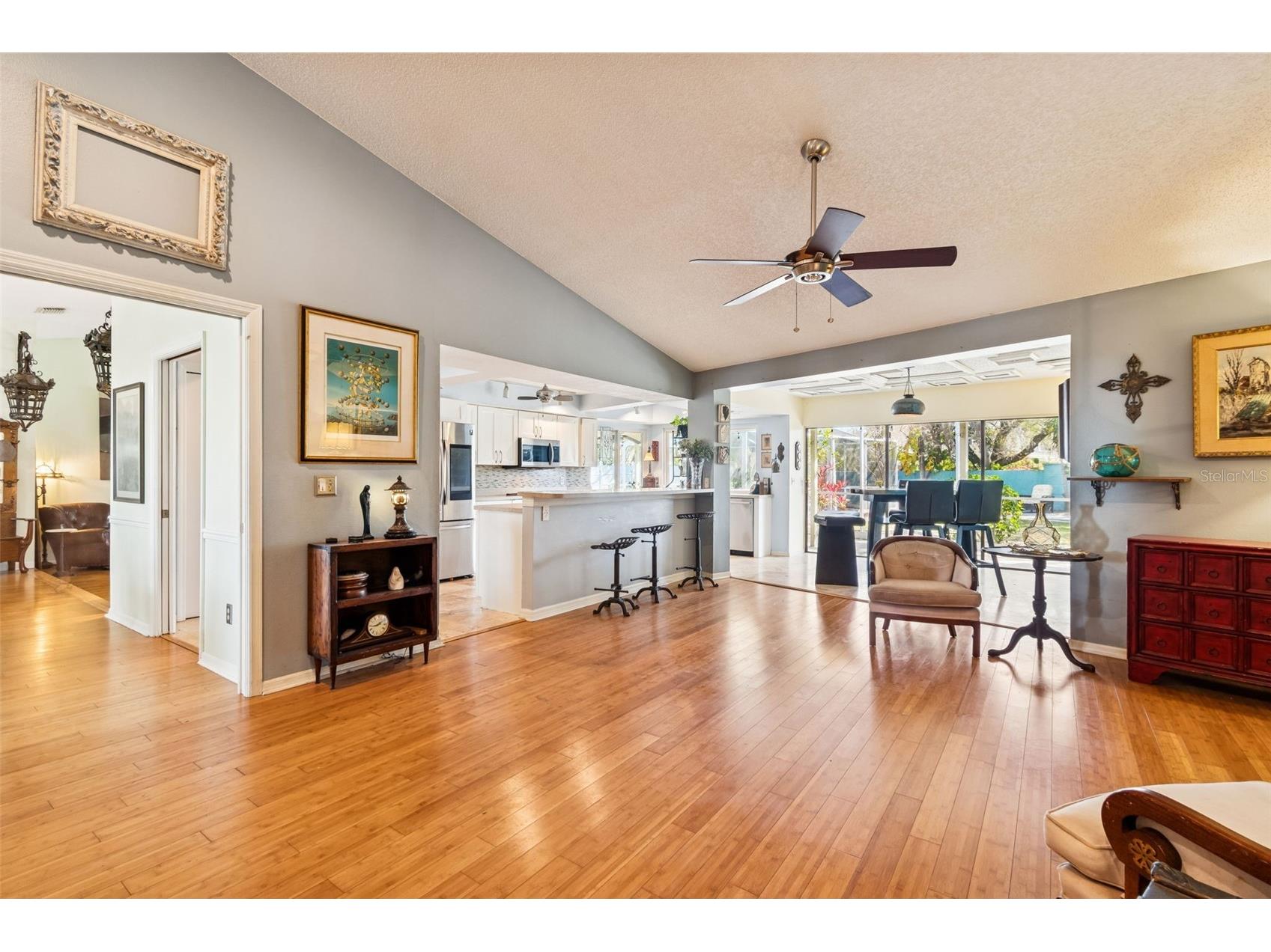 4616 Westford Circle Tampa FL 33618 TB8474422 image8