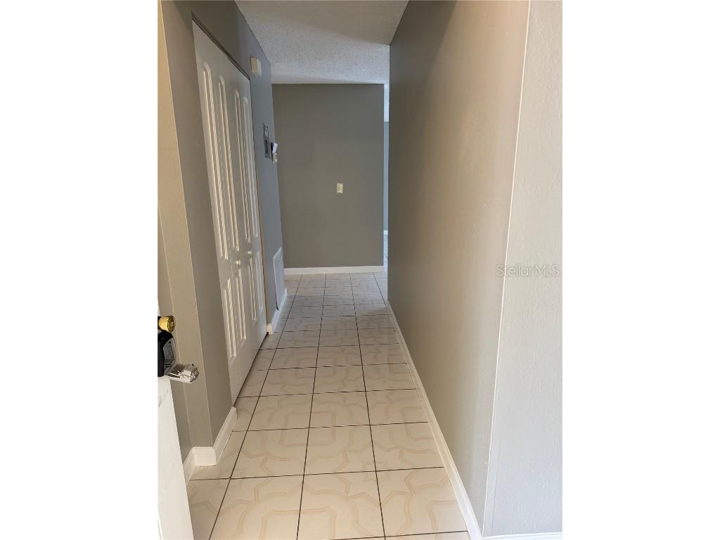 4617 Frisco Circle Orlando FL 32808 S5139904 image2