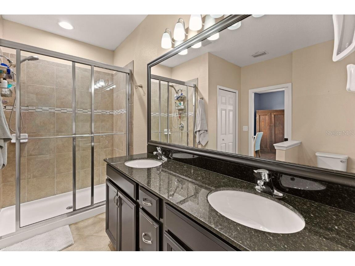 4617 Garden Arbor Way Bradenton FL 34203 A4655432 image26