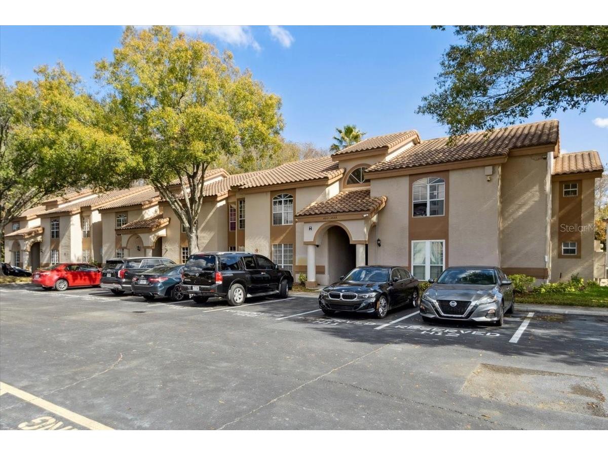 4617 Gate Pl #105 Orlando FL 32811 O6382923 image1