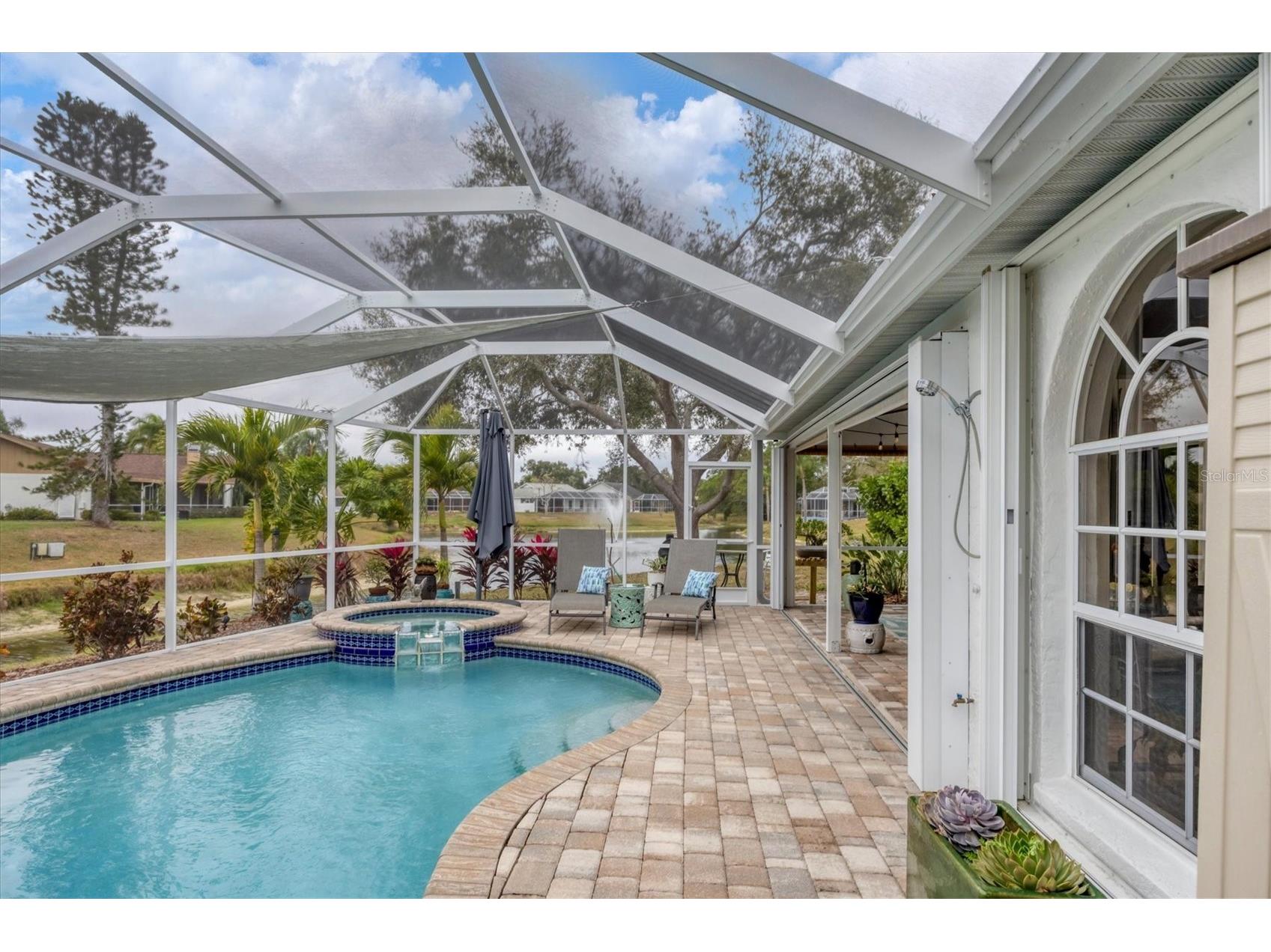 4617 Hamlets Grove Drive Sarasota FL 34235 A4679968 image40