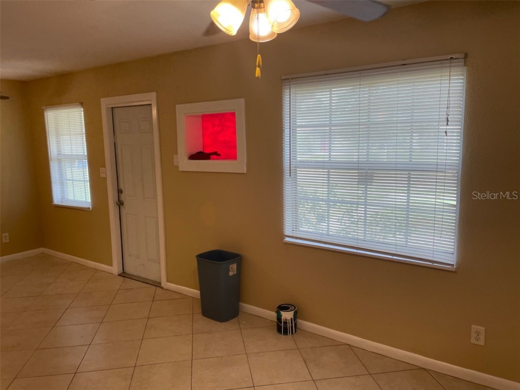 4618 20th Avenue S Saint Petersburg FL 33711 TB8435287 image3