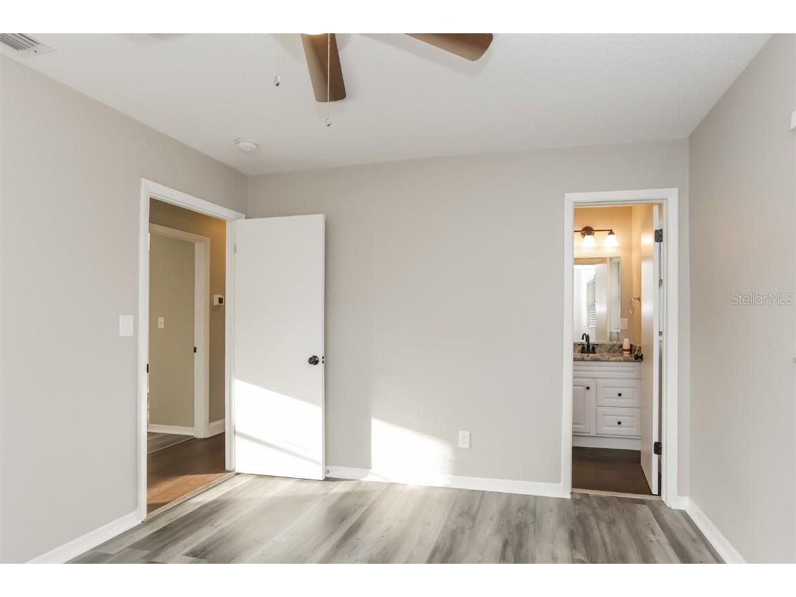 4618 Redfish Lane SE Saint Petersburg FL 33705 O6281836 image8