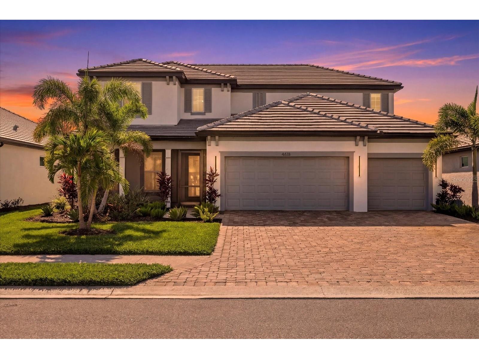 4618 Sweet Retreat Run Lakewood Ranch FL 34211 A4692428 image1