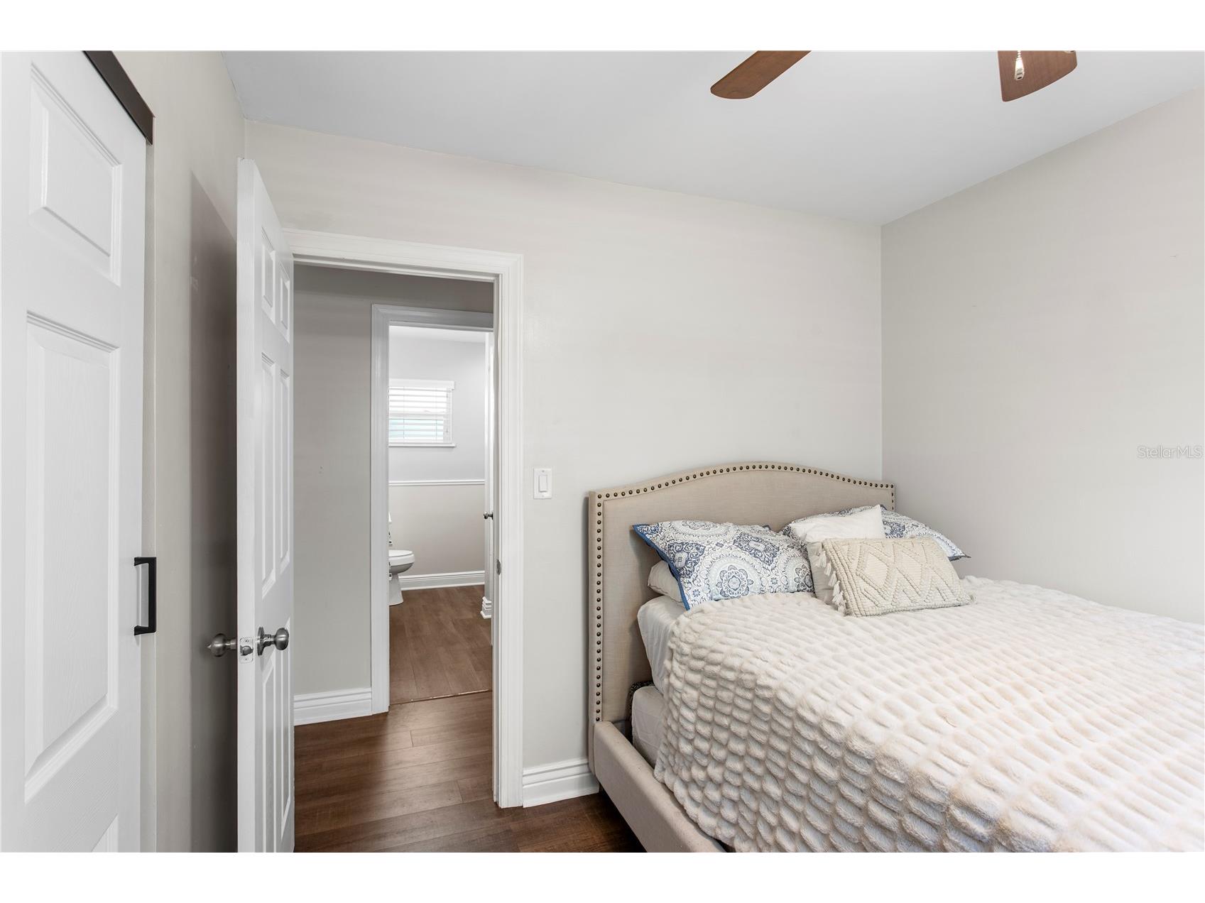 4618 W Bay Villa Avenue Tampa FL 33611 TB8484722 image13