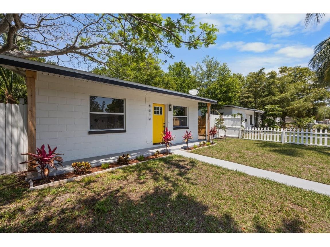 4619 19th Avenue S Saint Petersburg FL 33711 U8239479 image1