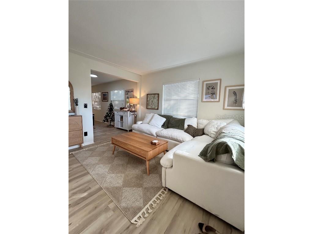 4619 19th Avenue S Saint Petersburg FL 33711 TB8455411 image2