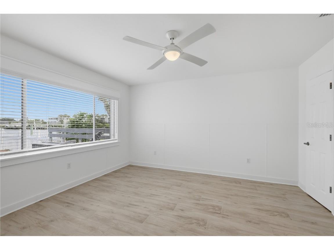 462 63rd Street Holmes Beach FL 34217 A4674852 image18