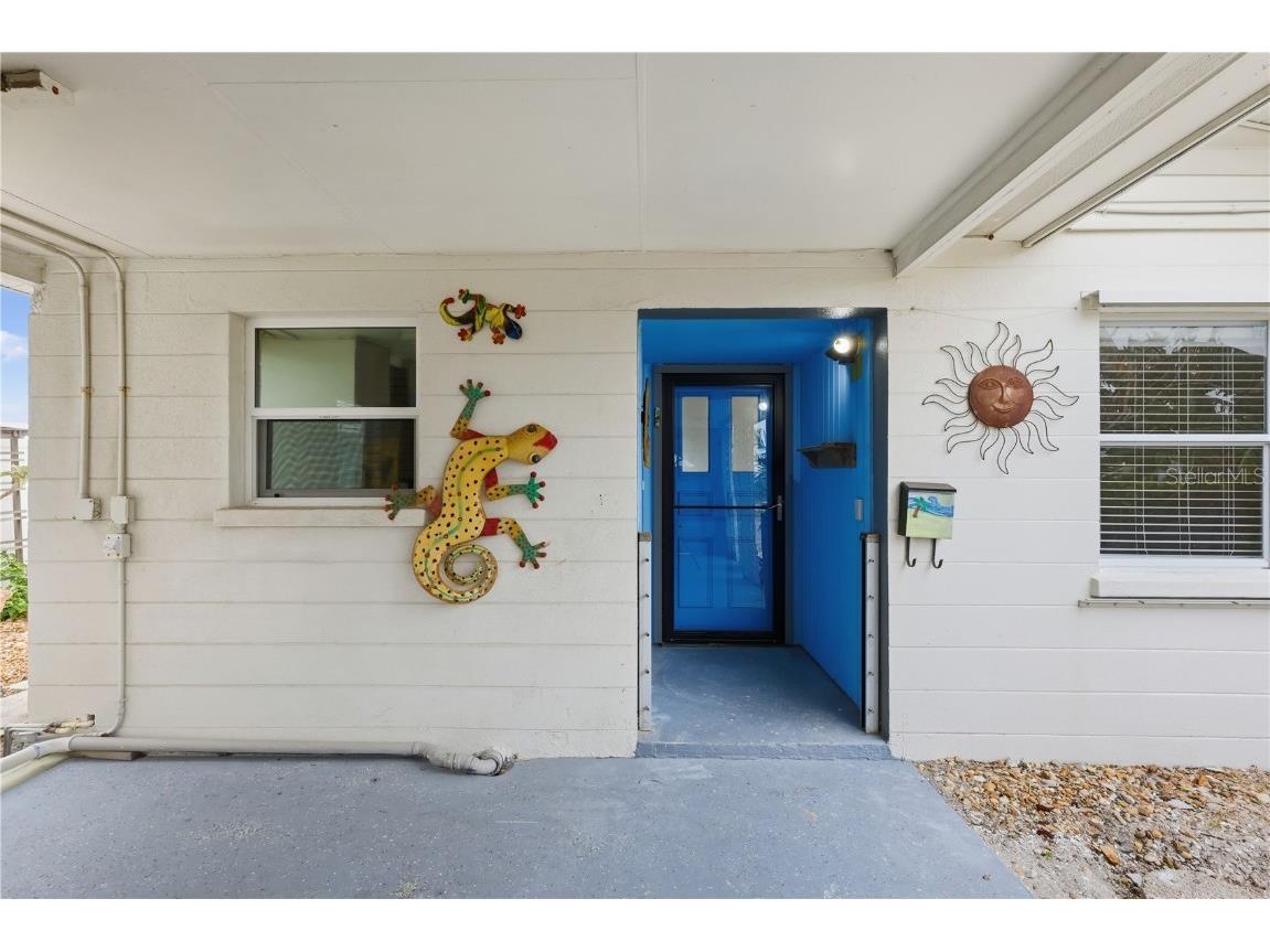 462 63rd Street Holmes Beach FL 34217 A4674852 image3